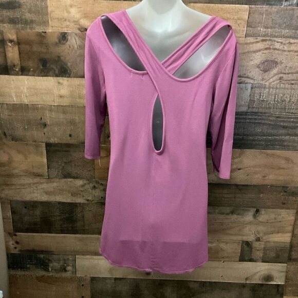 Baea Top V-Neck Crisscross Keyhole Back Purple Pink Lilac Flare Hem Medium - Picture 8 of 9